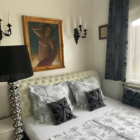 Eden Lägenhetshotell 4*